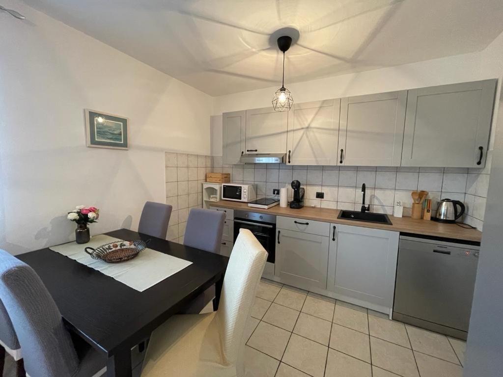 Apartments Antonija Punta Skala Next To Falkensteiner Resort Petrcane Luaran gambar